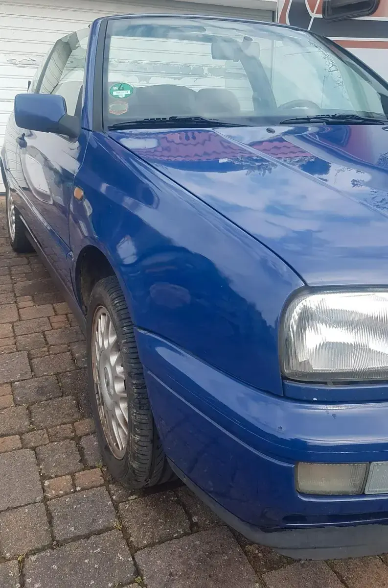 Gebraucht VW Golf Cabriolet 90 PS (66 kW) 1996 Blau Cabrio