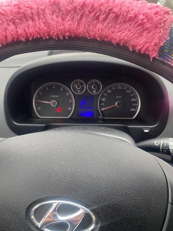 Gebraucht Hyundai i30 Comfort 126 PS (92 kW) 2011 Silber Limousine