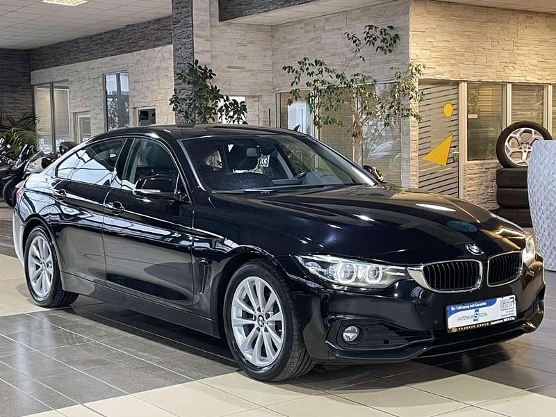 Schwarz schwarz ii Gebraucht 2020 BMW 420 Advantage Limousine | 19.400 € - Bild 1/4