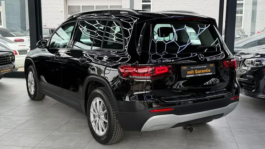 Gebraucht Mercedes GLB200 150 PS (110 kW) 2021 Schwarz SUV