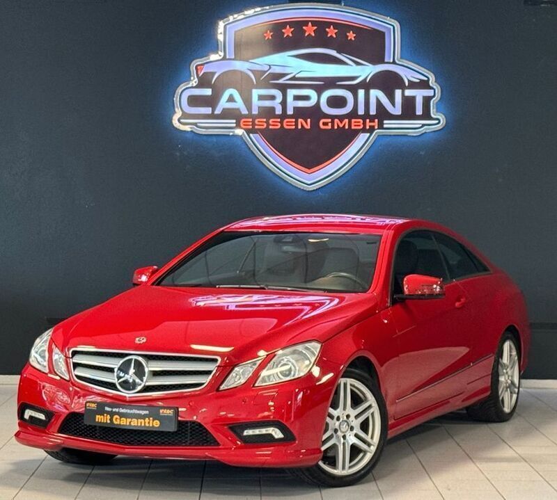 Rot Gebraucht 2012 Mercedes E350 AMG Coupé | 17.900 € (Fairer Preis) - Bild 1/4