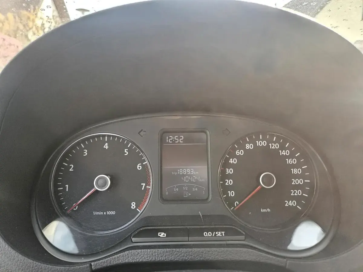 Gebraucht VW Polo Trendline 60 PS (44 kW) 2013 Grau Kleinwagen