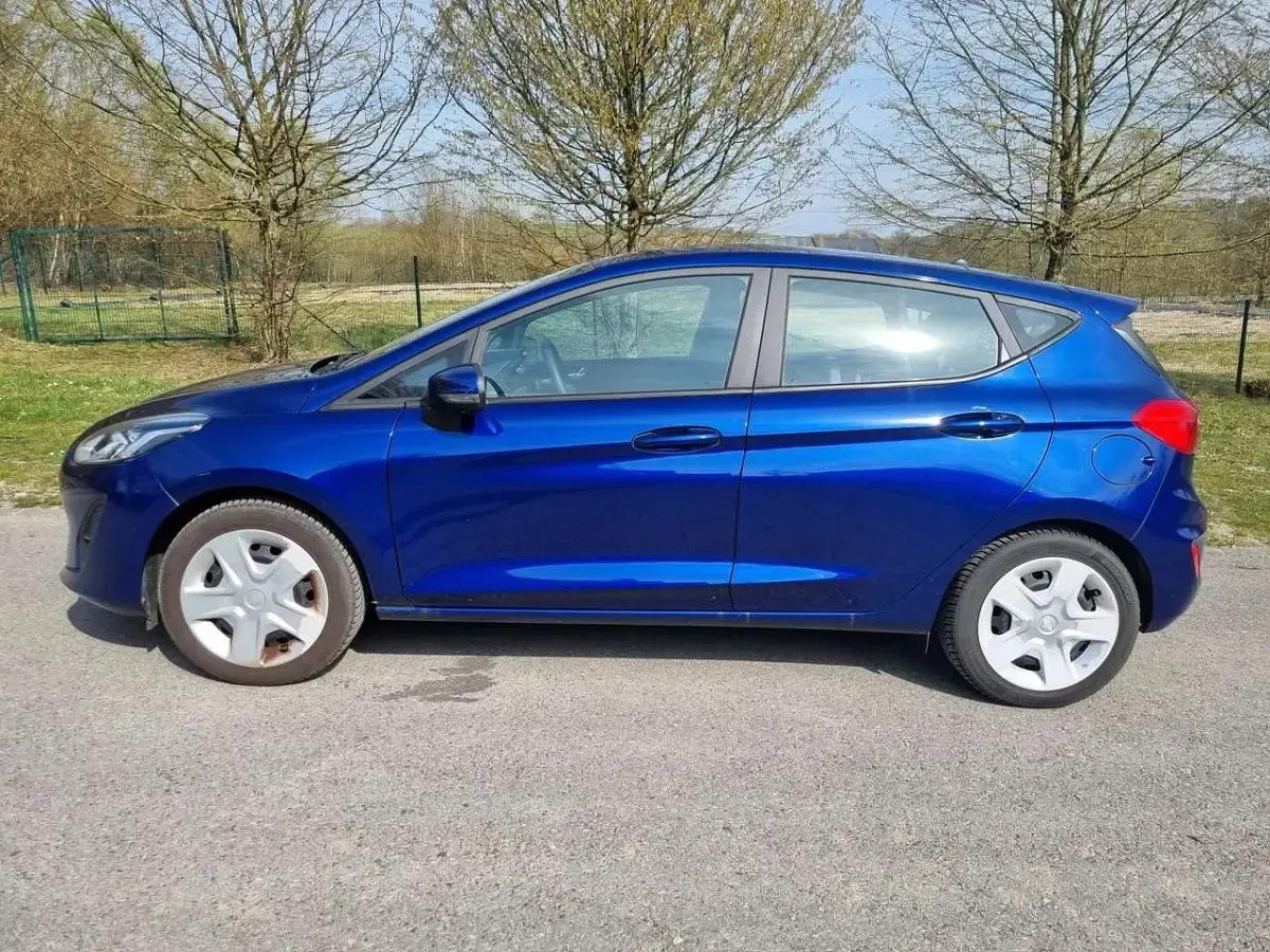 Gebraucht Ford Fiesta Cool & Connect 86 PS (63 kW) 2018 Blau Kleinwagen
