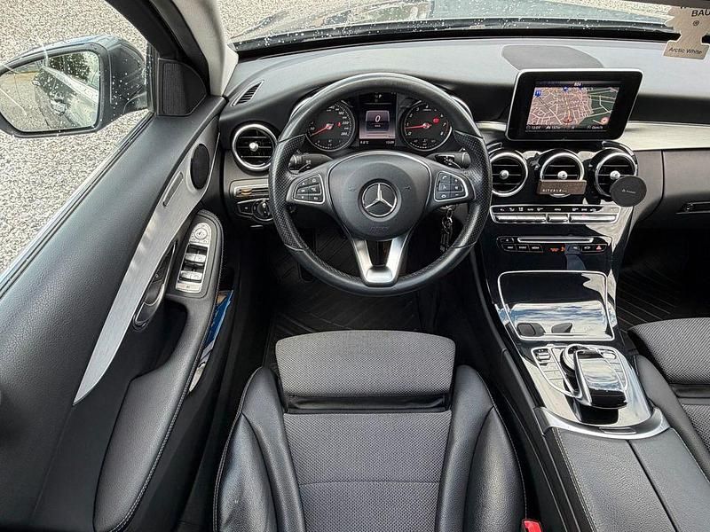 Gebraucht Mercedes C200 AMG 184 PS (135 kW) 2017 Grau Limousine