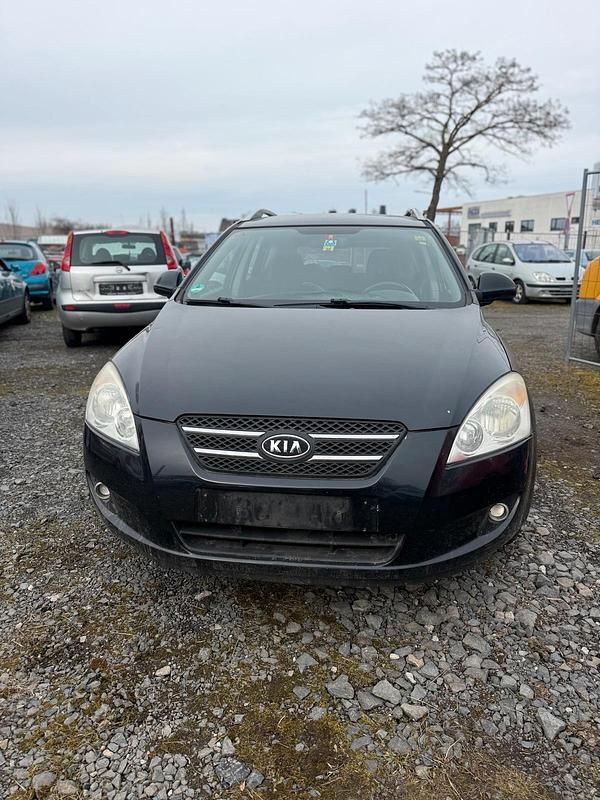 Gebraucht Kia Ceed EX 143 PS (105 kW) 2007 Schwarz Kleinwagen