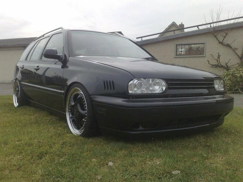 Schwarz Gebraucht 1994 VW Golf III Kombi | 5.750 € - Bild 1/4