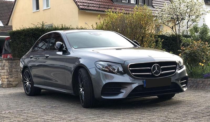 Gebraucht Mercedes E400 AMG 333 PS (244 kW) 2018 Grau Limousine
