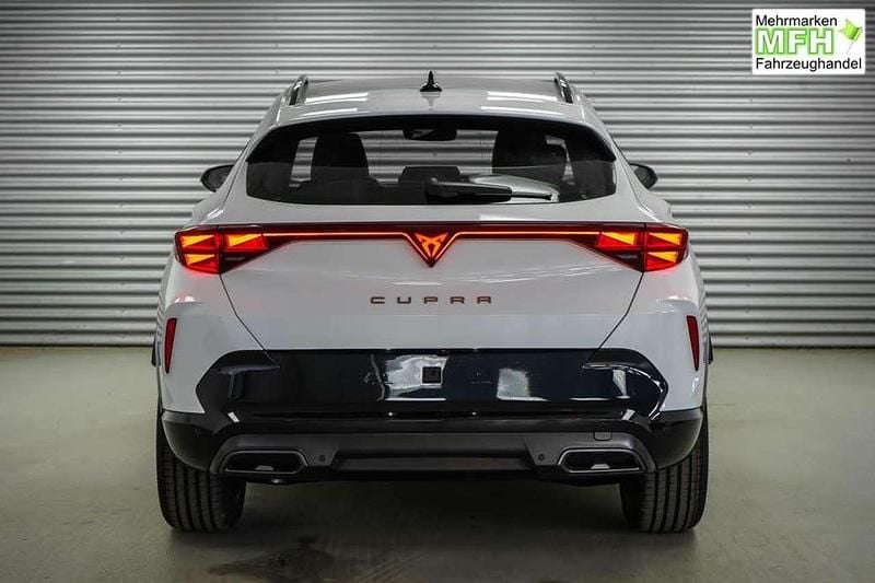 Nowe Cupra Formentor 150 KM (110 kW) 2026 Biały SUV