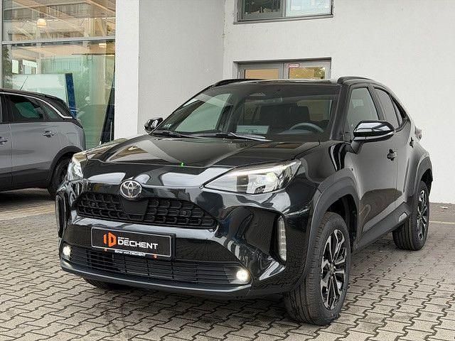 Neu Toyota Yaris Cross 131 PS (96 kW) 2026 Schwarz SUV