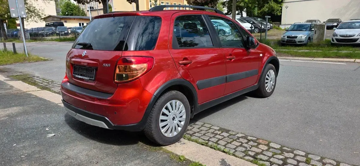 Gebraucht Suzuki SX4 Comfort 120 PS (88 kW) 2012 Orange Kleinwagen