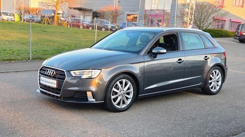 Gebraucht Audi A3 S-Line 150 PS (110 kW) 2018 Grau Limousine