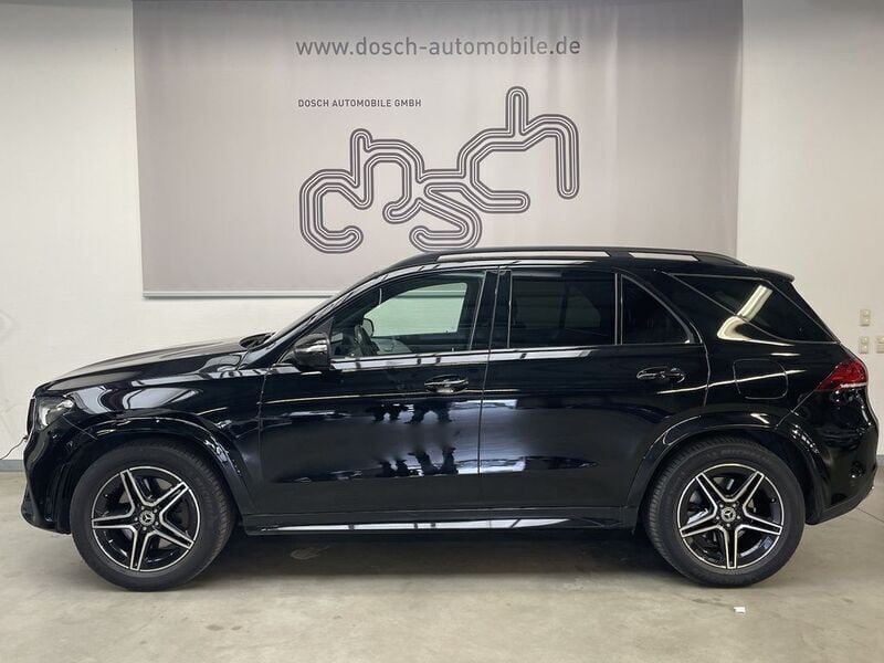 Schwarz Gebraucht 2022 Mercedes GLE350e AMG SUV | 53.790 € (Guter Preis) - Bild 1/4