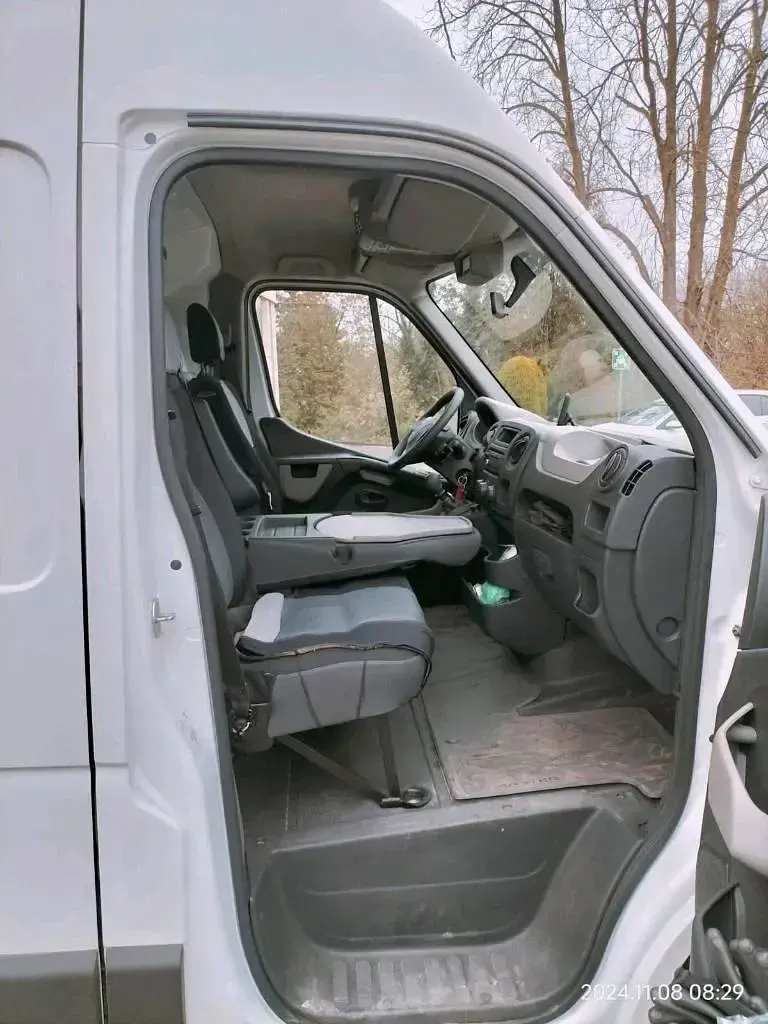 Gebraucht Renault Master 150 PS (110 kW) 2013 Weiß Limousine
