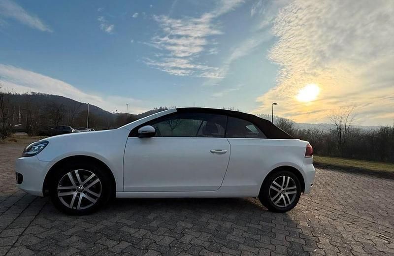 Gebraucht VW Golf Cabriolet 105 PS (77 kW) 2012 Weiß Cabrio