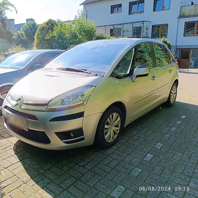 Grau Gebraucht 2010 Citroën C4 Picasso Van / Kleinbus | 2.900 € (Fairer Preis) - Bild 1/4