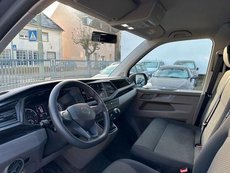 Gebraucht VW Transporter 150 PS (110 kW) 2021 Grau Van