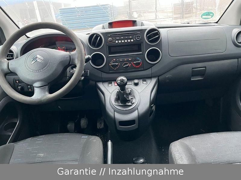 Gebraucht Citroën Berlingo Attraction 98 PS (72 kW) 2014 Weiß Van / Kleinbus