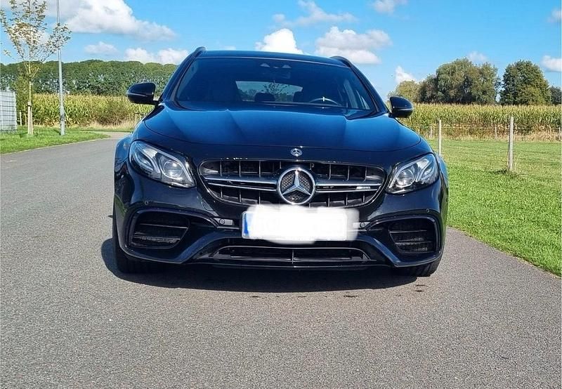 Gebraucht Mercedes E63S AMG AMG 612 PS (450 kW) 2019 Schwarz Kombi
