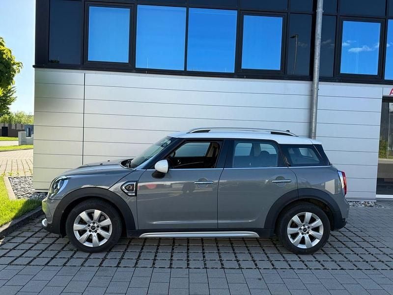 Grau Gebraucht 2018 Mini Cooper SD Countryman SUV | 18.999 € (Fairer Preis) - Bild 1/4