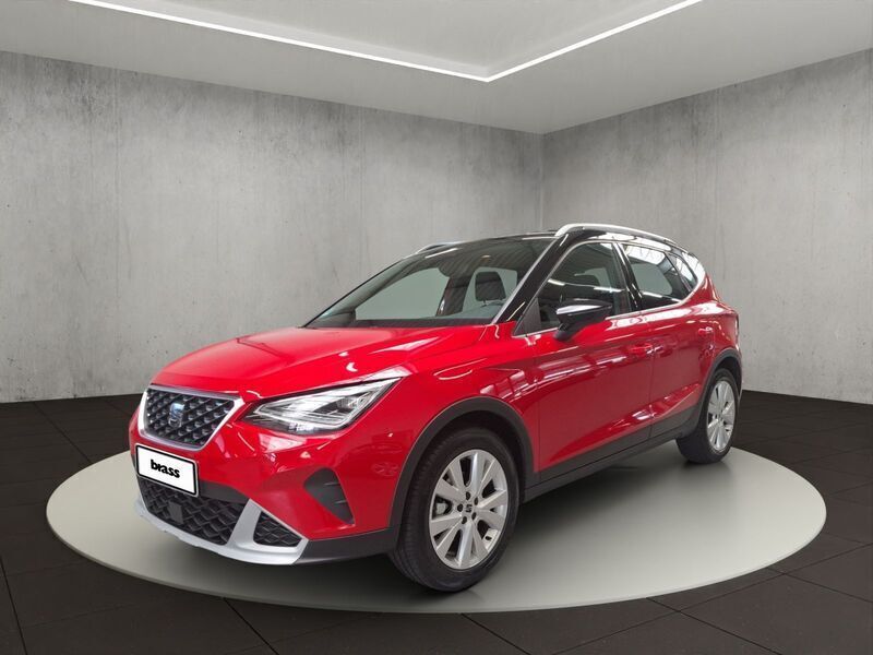 Pure rot/midnight schwarz metallic Gebraucht 2025 Seat Arona Xperience SUV | 19.450 € (Guter Preis) - Bild 1/4