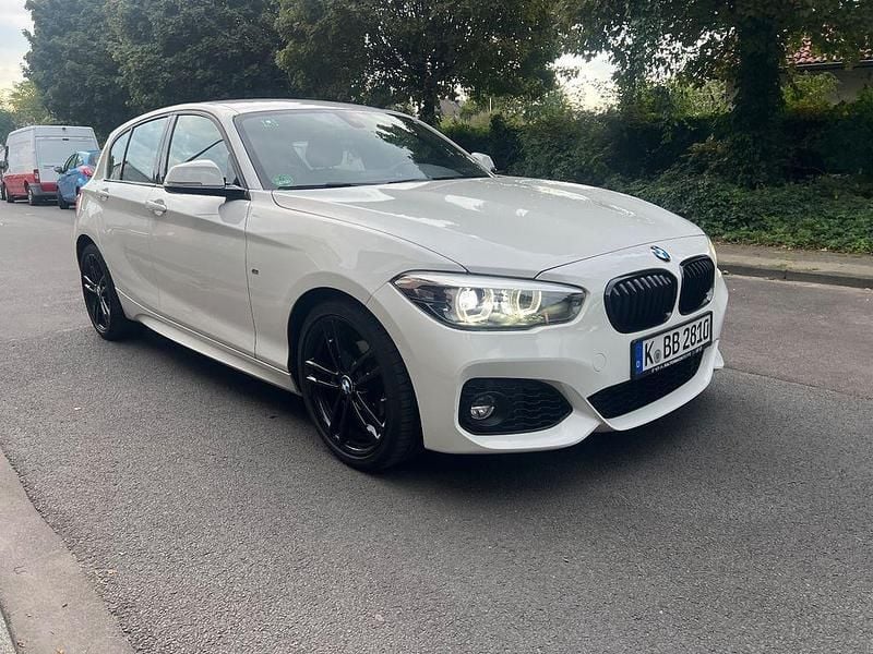 Weiß Gebraucht 2019 BMW 118 M Sport Kleinwagen | 14.900 € (Superpreis) - Bild 1/4