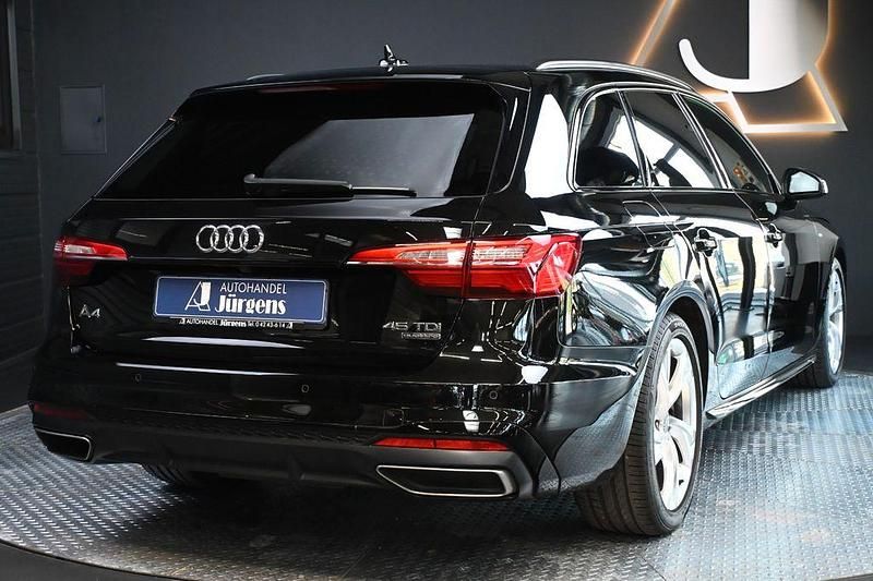 Gebraucht Audi A4 S-Line 231 PS (169 kW) 2020 Schwarz Kombi