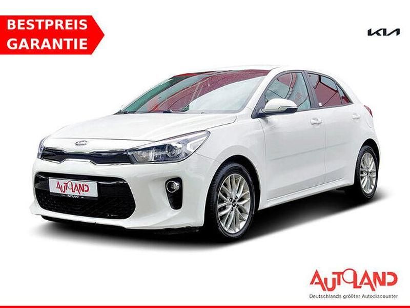 Weiß Gebraucht 2019 Kia Rio DREAM-TEAM Edition Limousine | 12.300 € (Fairer Preis) - Bild 1/4