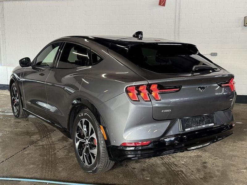Gebraucht Ford Mustang Mach-E 258 kW (351 PS) 2021 Grau SUV