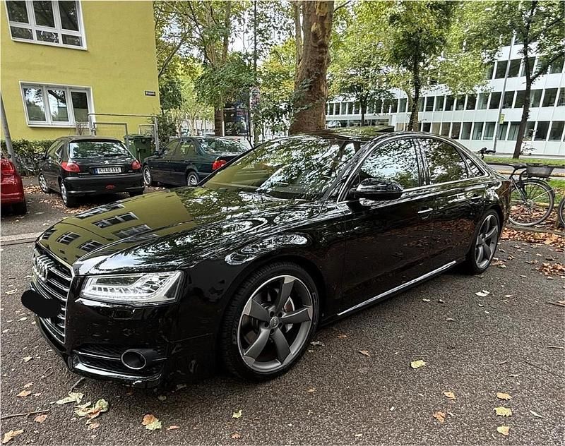 Weiß Gebraucht 2017 Audi A8 Limousine | 24.500 € (Guter Preis) - Bild 1/4