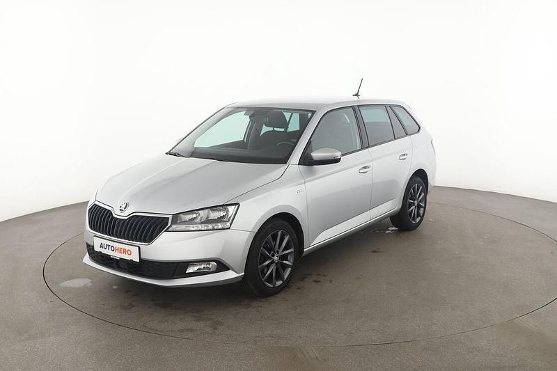 Silber Gebraucht 2019 Skoda Fabia Soleil Kleinwagen | 14.160 € (Fairer Preis) - Bild 1/3