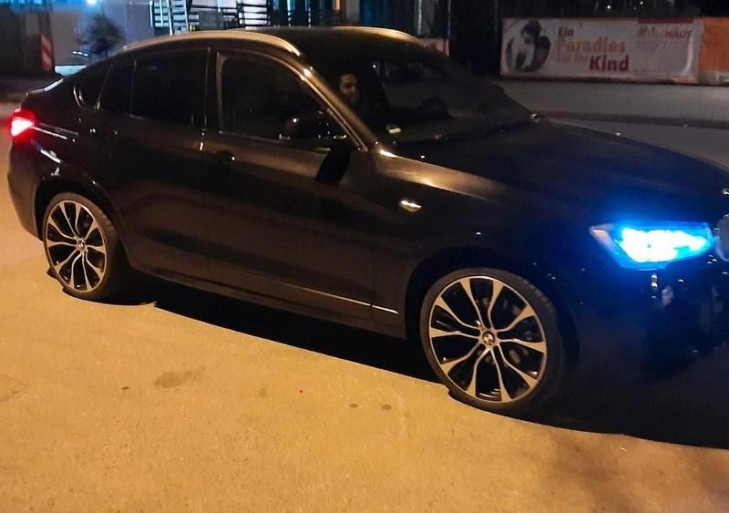 Schwarz Gebraucht 2015 BMW X4 Performance SUV | 20.500 € (Fairer Preis) - Bild 1/4