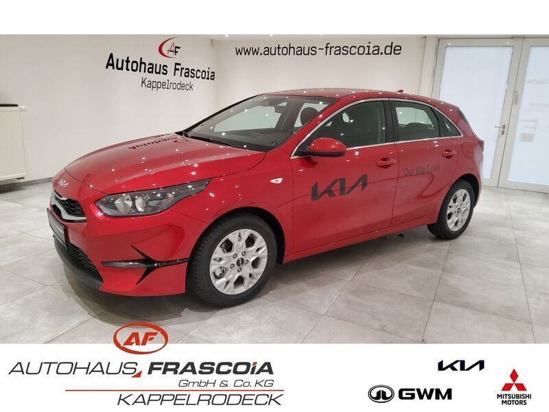Gebraucht Kia Ceed Vision 140 PS (102 kW) 2024 Rot Kleinwagen