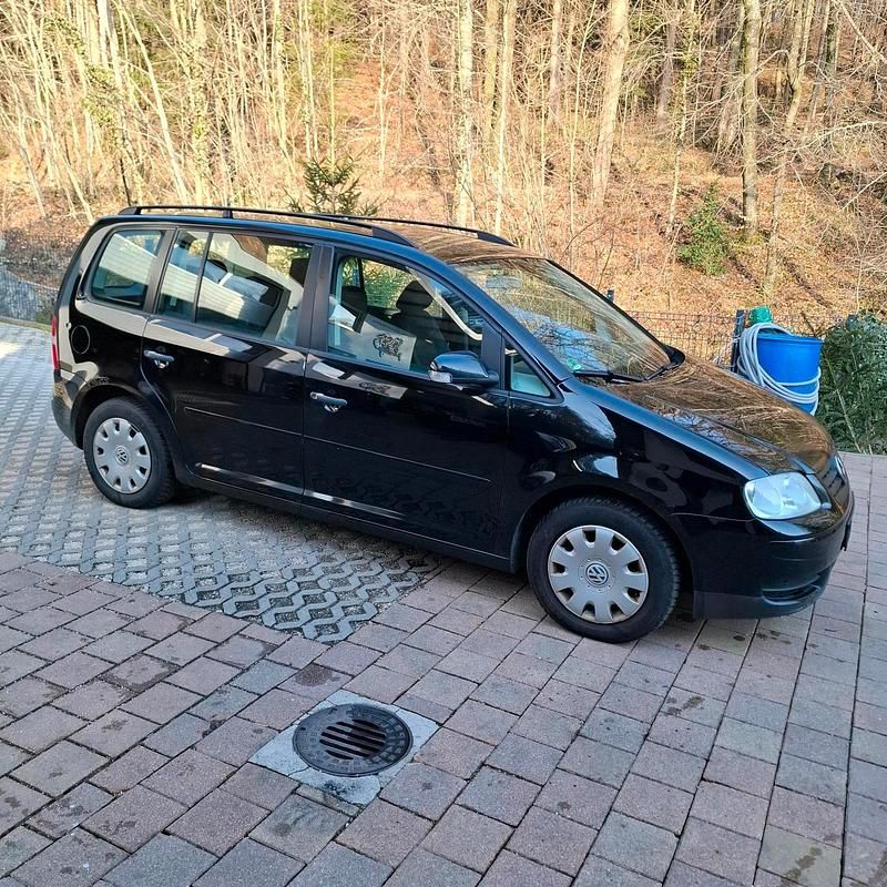 Gebraucht VW Touran 105 PS (77 kW) 2005 Schwarz Van / Kleinbus