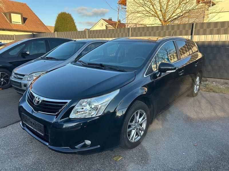 Dark steel (metallic) Gebraucht 2011 Toyota Avensis Edition Kombi | 5.990 € (Guter Preis) - Bild 1/2
