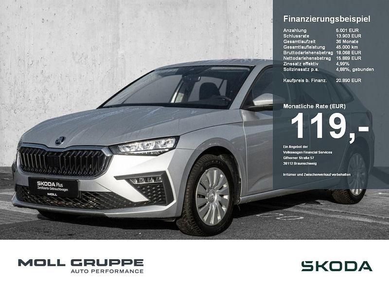 Brillantsilber metallic Gebraucht 2025 Skoda Scala Essence Kleinwagen | 20.890 € (Fairer Preis) - Bild 1/4
