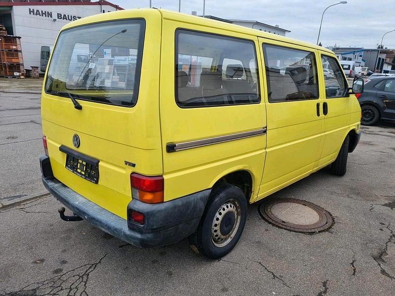 Gebraucht VW Transporter 88 PS (64 kW) 2000 Gelb Van