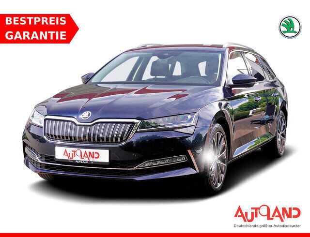 Blau Gebraucht 2020 Skoda Superb Kombi | 28.950 € (Etwas zu teuer) - Bild 1/2