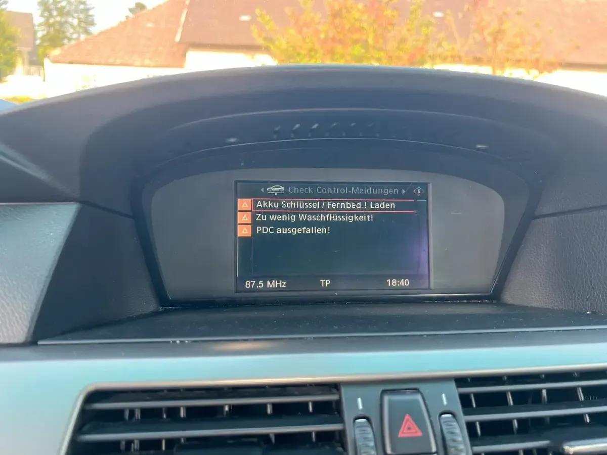 Gebraucht BMW 525 177 PS (130 kW) 2006 Schwarz Limousine