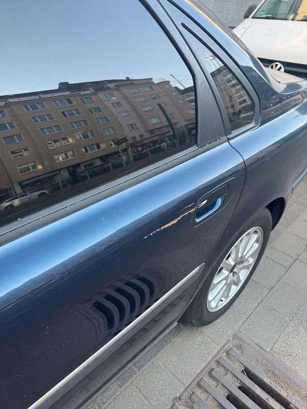 Second-hand Volvo S80 200 CP (147 kW) 2000 Albastru Berlinǎ