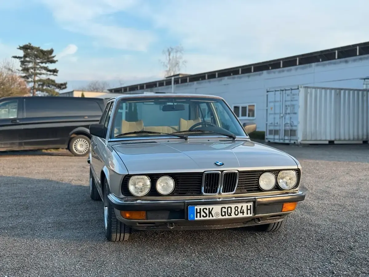 Gebraucht BMW 518 90 PS (66 kW) 1994 Limousine