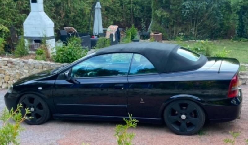 Schwarz Gebraucht 2003 Opel Astra Cabriolet Cabrio | 899 € (Guter Preis) - Bild 1/4