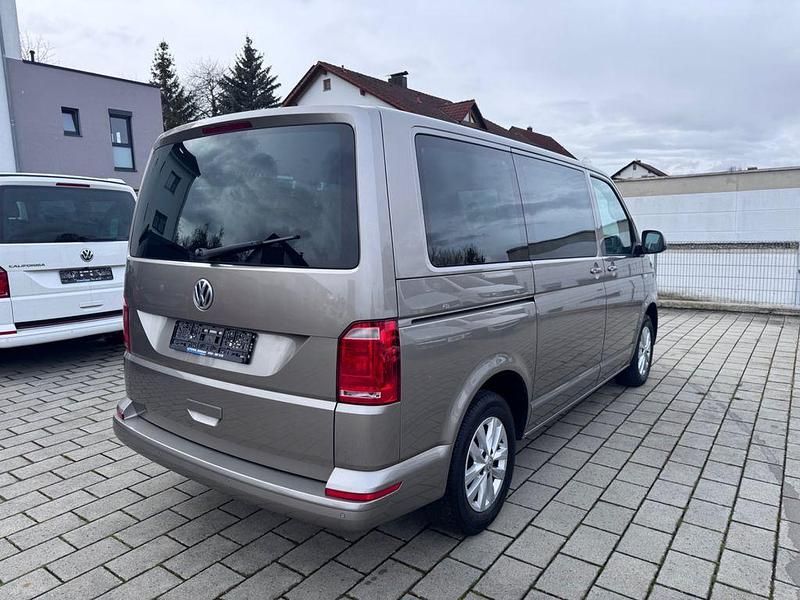 Gebraucht VW Multivan Comfortline 150 PS (110 kW) 2015 Beige Van