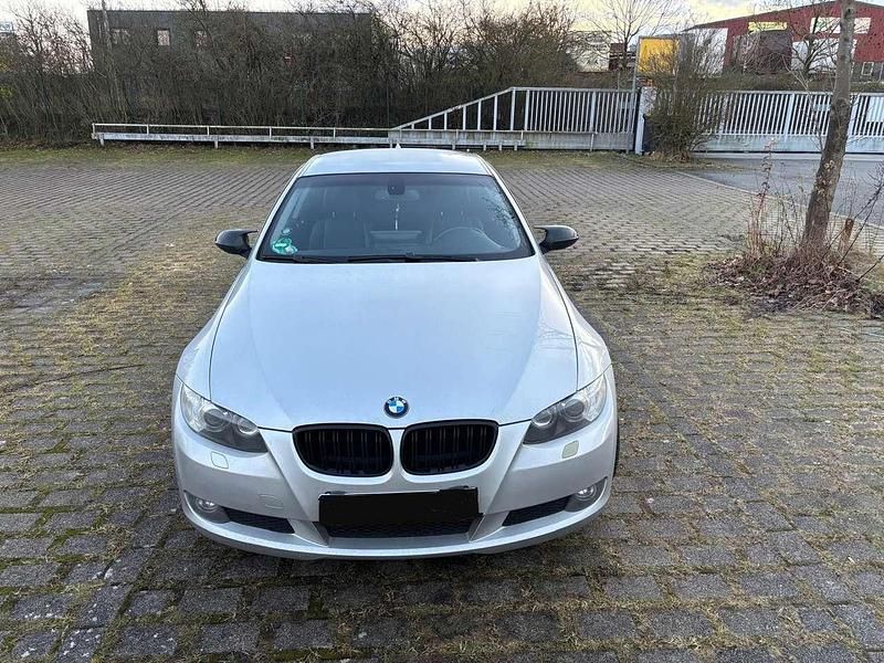 Gebraucht BMW 325 218 PS (160 kW) 2008 Coupé