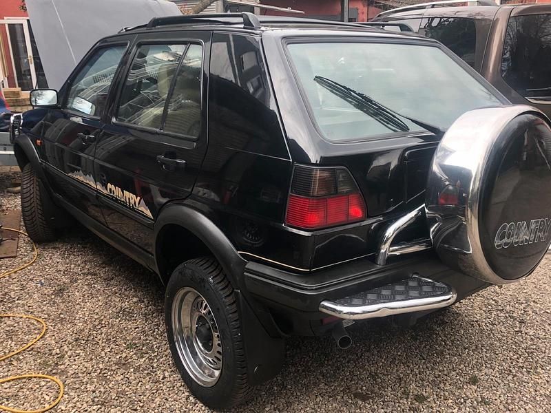 Gebraucht VW Golf Country 98 PS (72 kW) 1992 Schwarz Kleinwagen