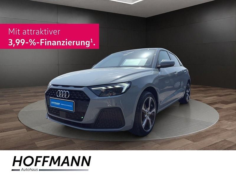 Grau Gebraucht 2024 Audi A1 Sportback Ambiente Kleinwagen | 21.450 € (Guter Preis) - Bild 1/3