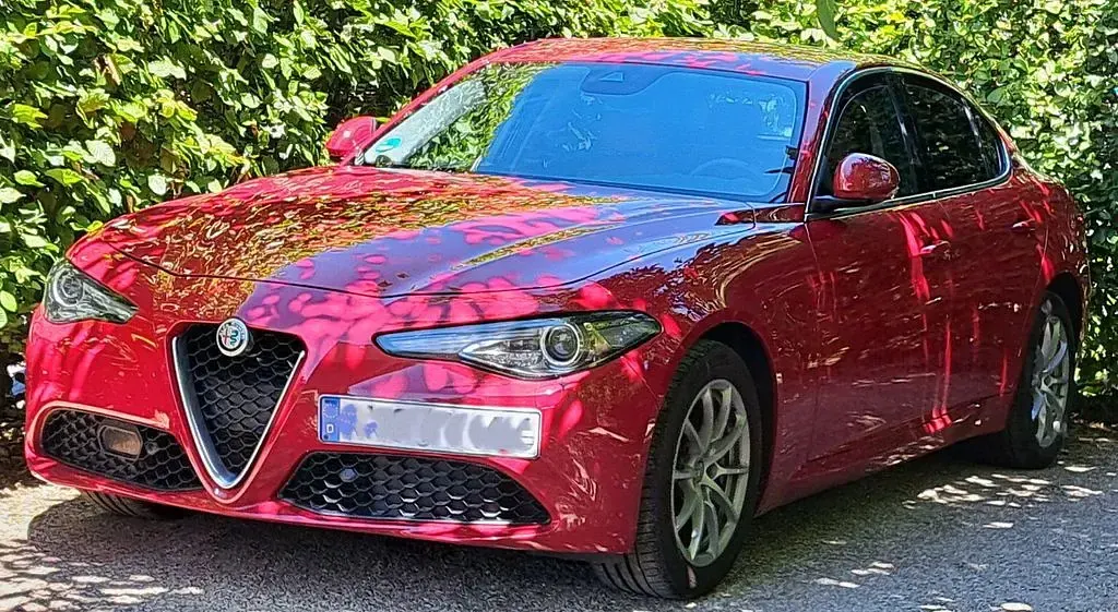 Gebraucht Alfa Romeo Giulia 179 PS (131 kW) 2018 Rot Limousine