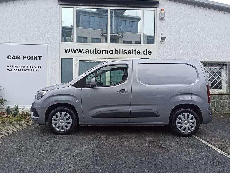 Gebraucht Opel Combo Edition 76 PS (55 kW) 2019 Kontrast grau/quarz silber Van / Kleinbus