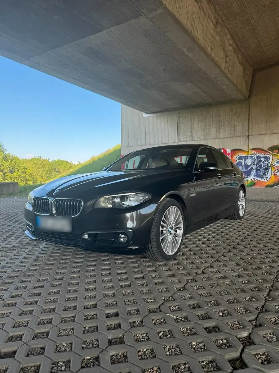 Gebraucht BMW 535 Luxury Line 306 PS (225 kW) 2013 Braun Limousine