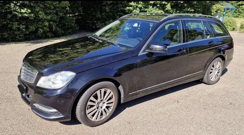 Gebraucht 2012 Mercedes 220 | 6.500 € - Bild 1/4