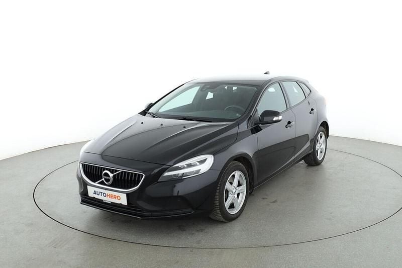 Schwarz Gebraucht 2017 Volvo V40 Kinetic Kombi | 15.450 € (Fairer Preis) - Bild 1/3